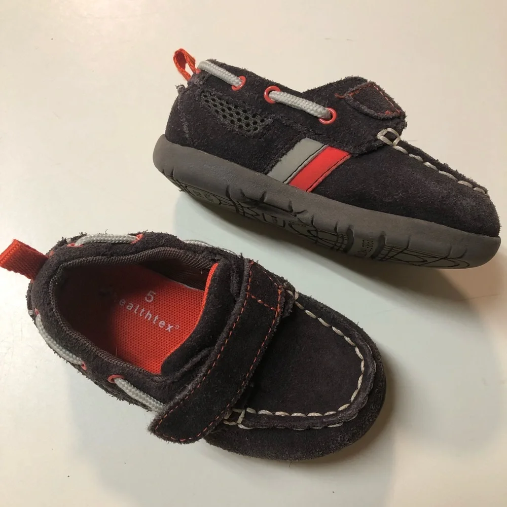 Healthtex Brown Suede Baby shoes size 5